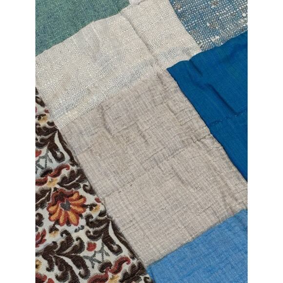 Handmade Quilt Approx 60”x 83” - Picture 7 of 16